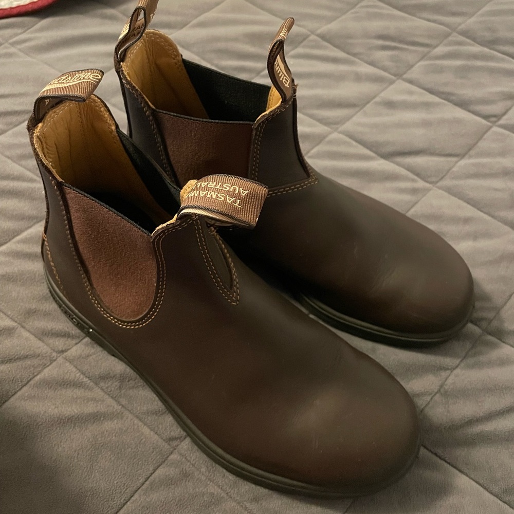 Mens Blundstones 550